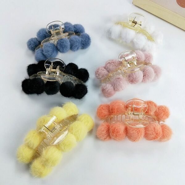 Colored Pom Pom Clawclip