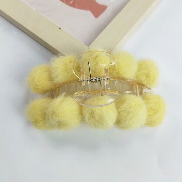 Colored Pom Pom Clawclip - Image 7