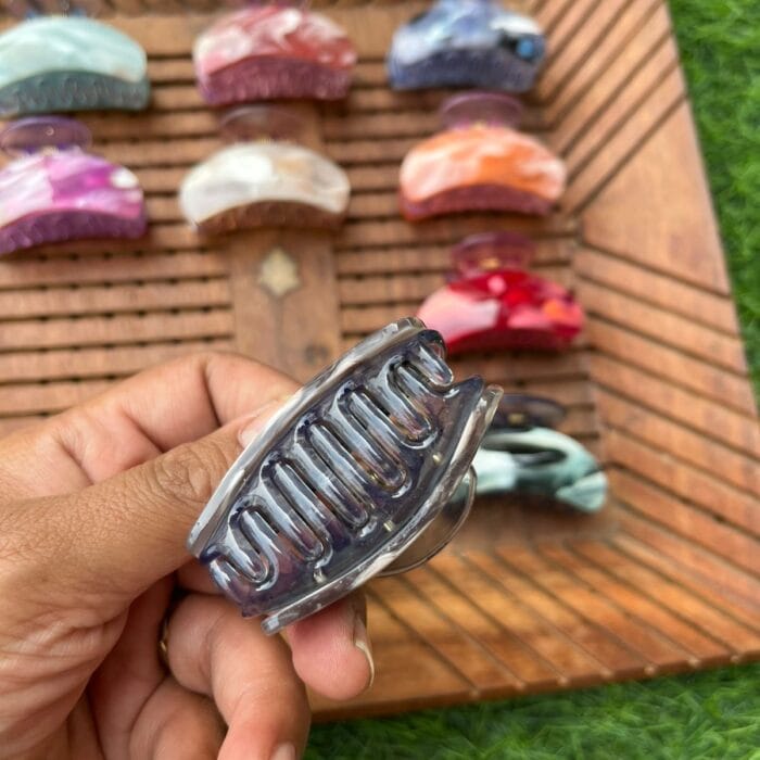 Printed-Medium-Sized-Acrylic-Clawclip5.jpeg