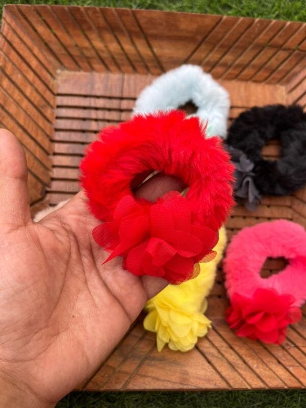 Floral Furr Rubberband (Set of 5) - Image 3