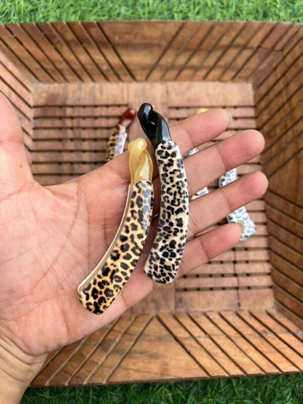 Honey Animal print Banana Clip (8 cm) - Image 2