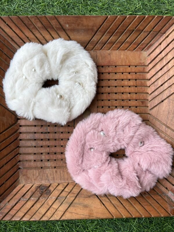 XXL Pearl Furr Scrunchies - Image 2