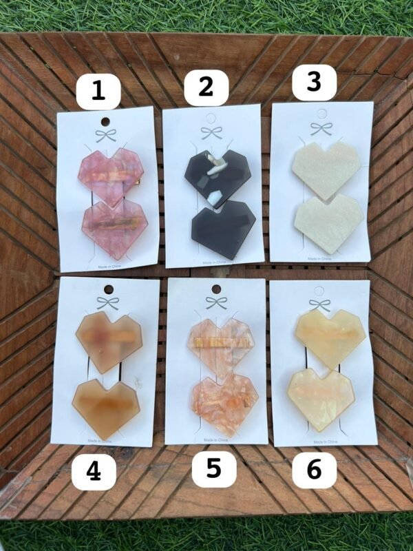 Resin Heart Clip Pair