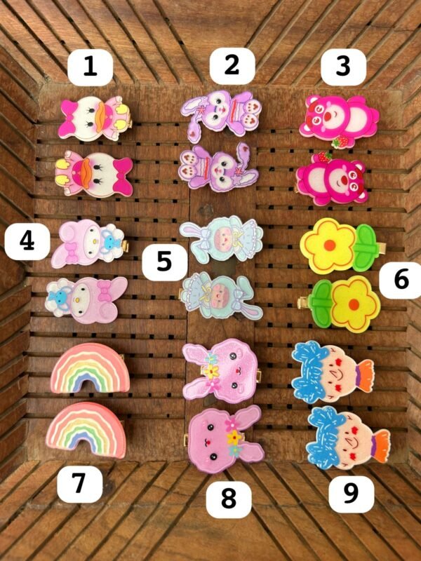 Cartoon Arcylic Hair Clips Pair