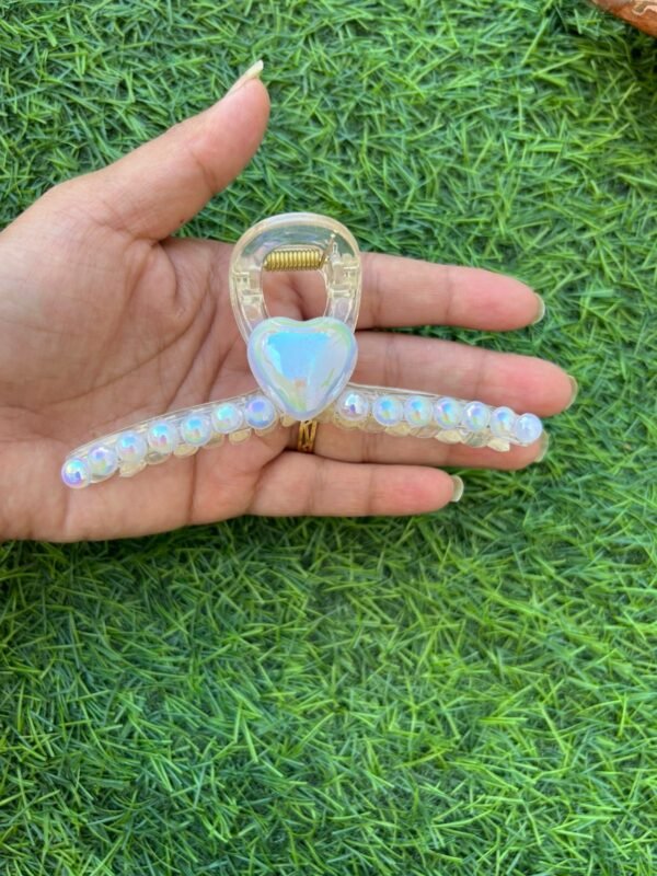 Acrylic Pearl Clawclip - Image 2