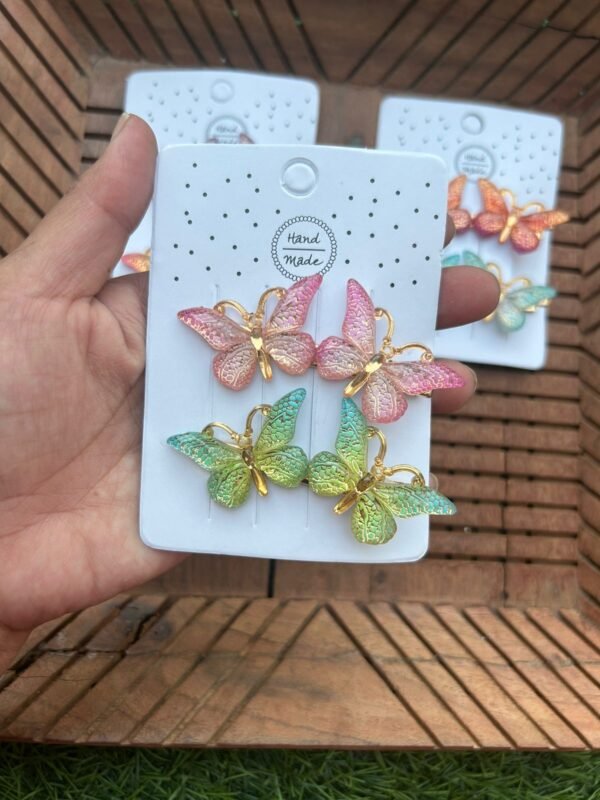 Butterfly Hair Clip Card - Image 2