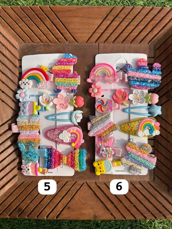 Cartoon Kids Hair Clips Card (11 clips) - Image 3