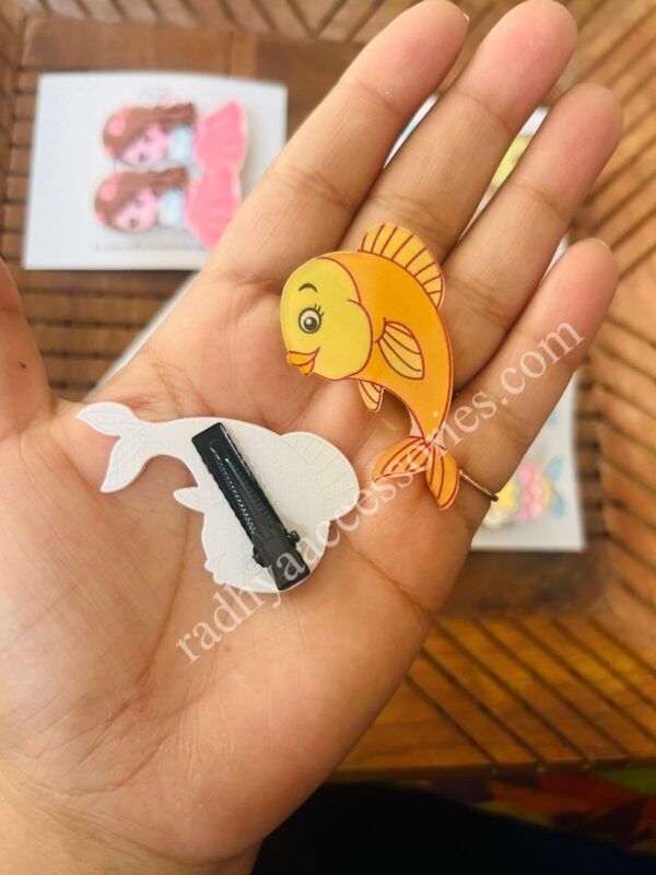 Acrylic Cartoon Hair Clip Card - Image 6