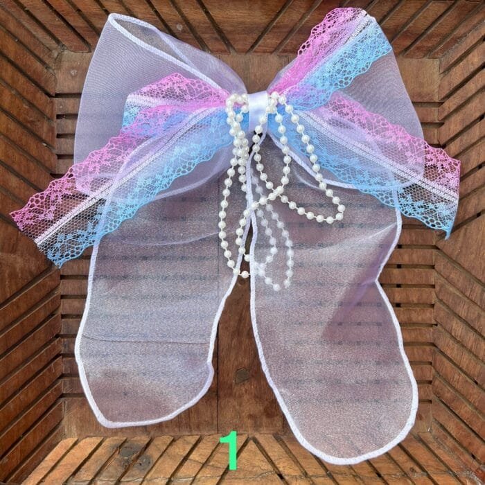 White-pearl-hanging-Alligator-Jumbo-Bow-Cli1.jpeg