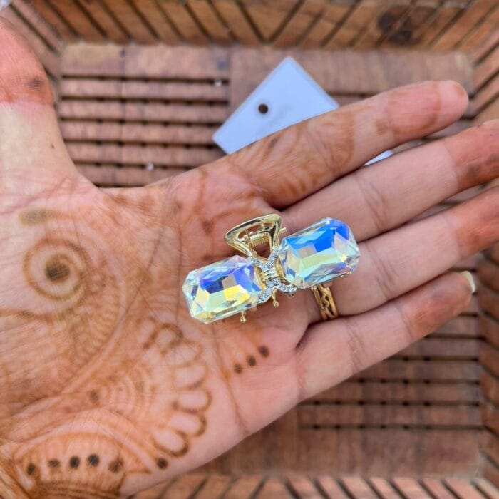 Zaya-Holographic-Stone-Metal-Clawclip-5.jpeg