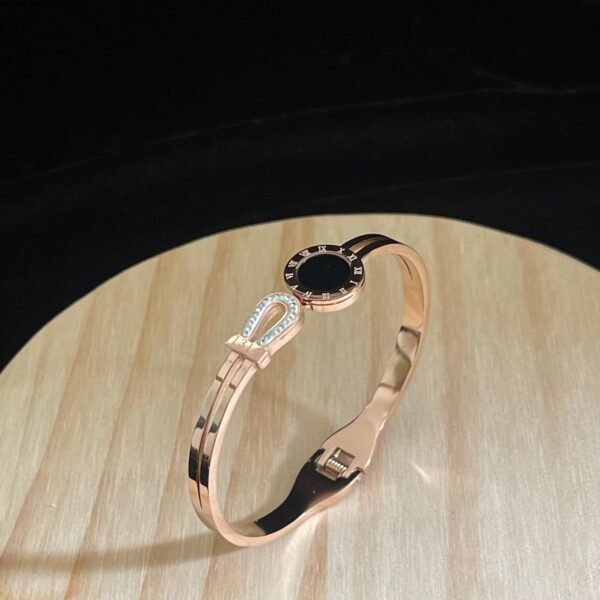 Roman numerals Rose Gold Anti Tarnish Stainless Steel Bracelet - Image 2