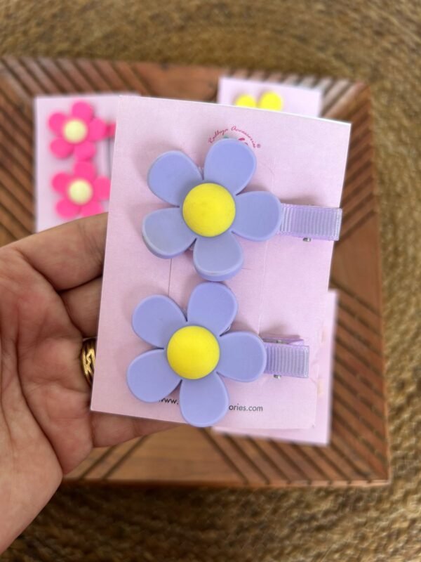 Flower Hair Clips Pair - Image 2