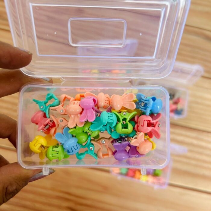 ca1c570f-ca67-446a-b24e-fb82ff6dd72c