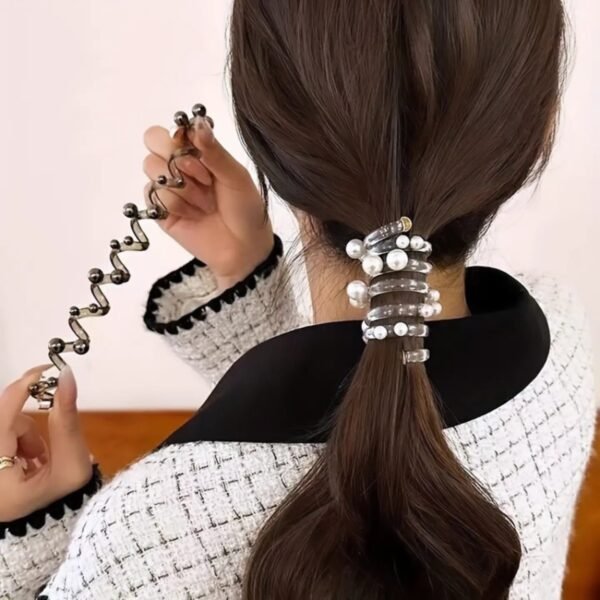 Pearls spiral Hairties - Image 6