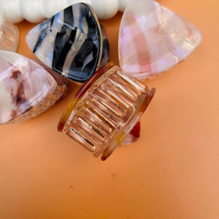 Bofeini Marble printed Hair Claw 3