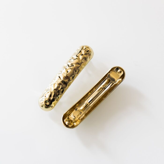 Statement Back Clip