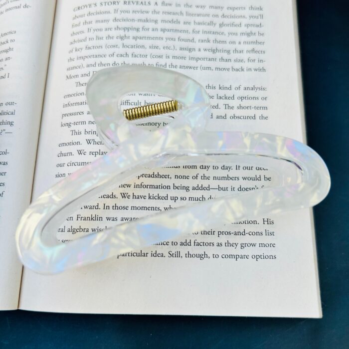 Bofeini Holographic Acrylic Hair Claw7