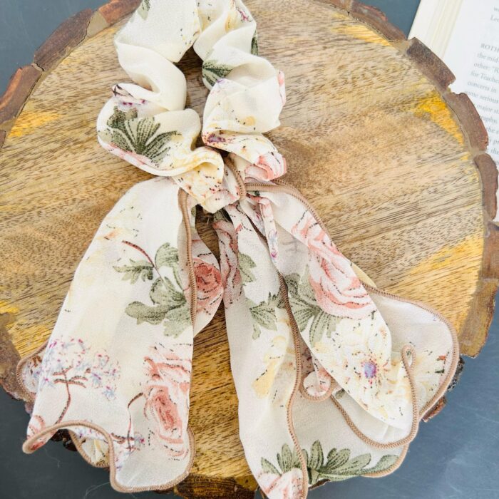 Ruffled Floral Tail Scrunchies5