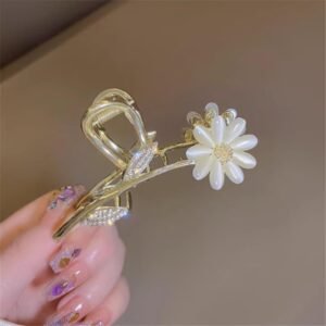 Golden Bloom Daisy Hair Claw