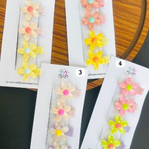 Flower Hair Clips Combo Card