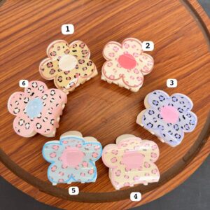 Printed Flower Acrylic Hair Claw