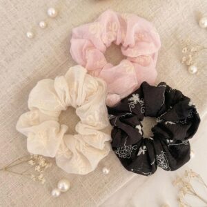 Chikankari Scrunchies